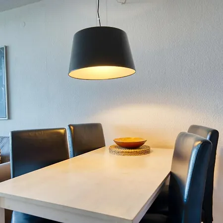 - Haus C, App 0c1107 Lejlighed *